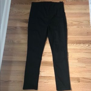 Brand new maternity pants. UNIQLO, black, XL.